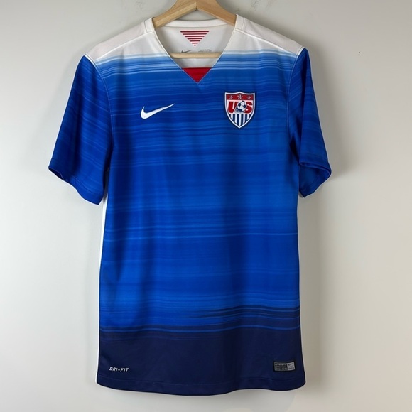 USA Soccer 2015/16 Nike Dri Fit Jersey Mens Small Blue Stitched Logo - Picture 1 of 10